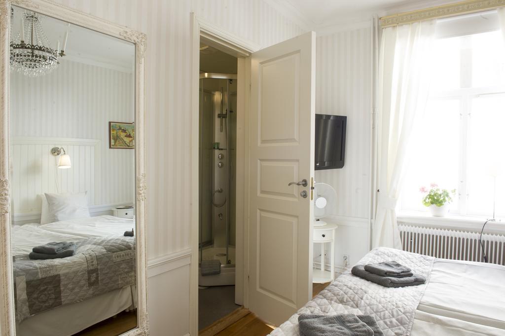 Lilla Hotellet I Nora Nora  Exterior photo